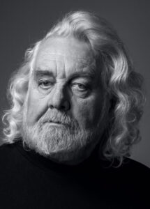 Portrettfoto Edvard Hoem av fotograf Eirik Malmø