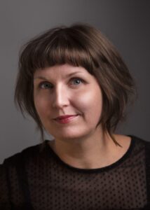 Portrettfoto Hilde Myklebust av fotograf Ingvil Skeie Ljones