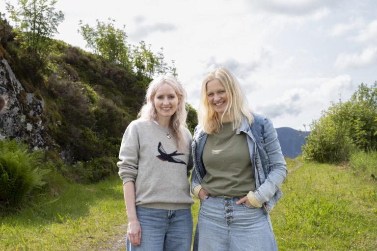 Maria Parr og Åshild Irgens. Foto: Sara Sanderud